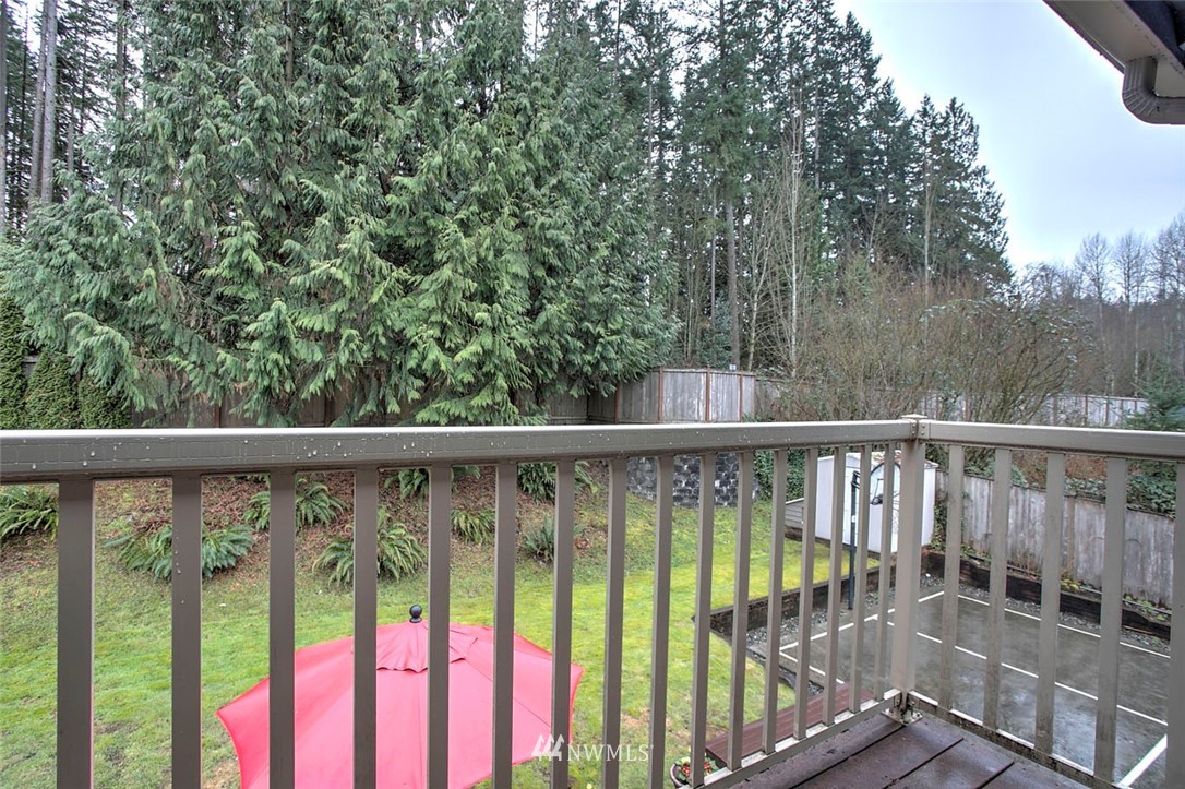1002 215th Street Southeast Bothell, WA 98021 - Photo 23 of 25