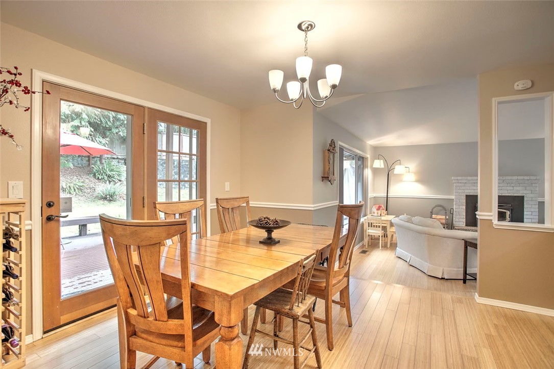 1002 215th Street Southeast Bothell, WA 98021 - Photo 6 of 25
