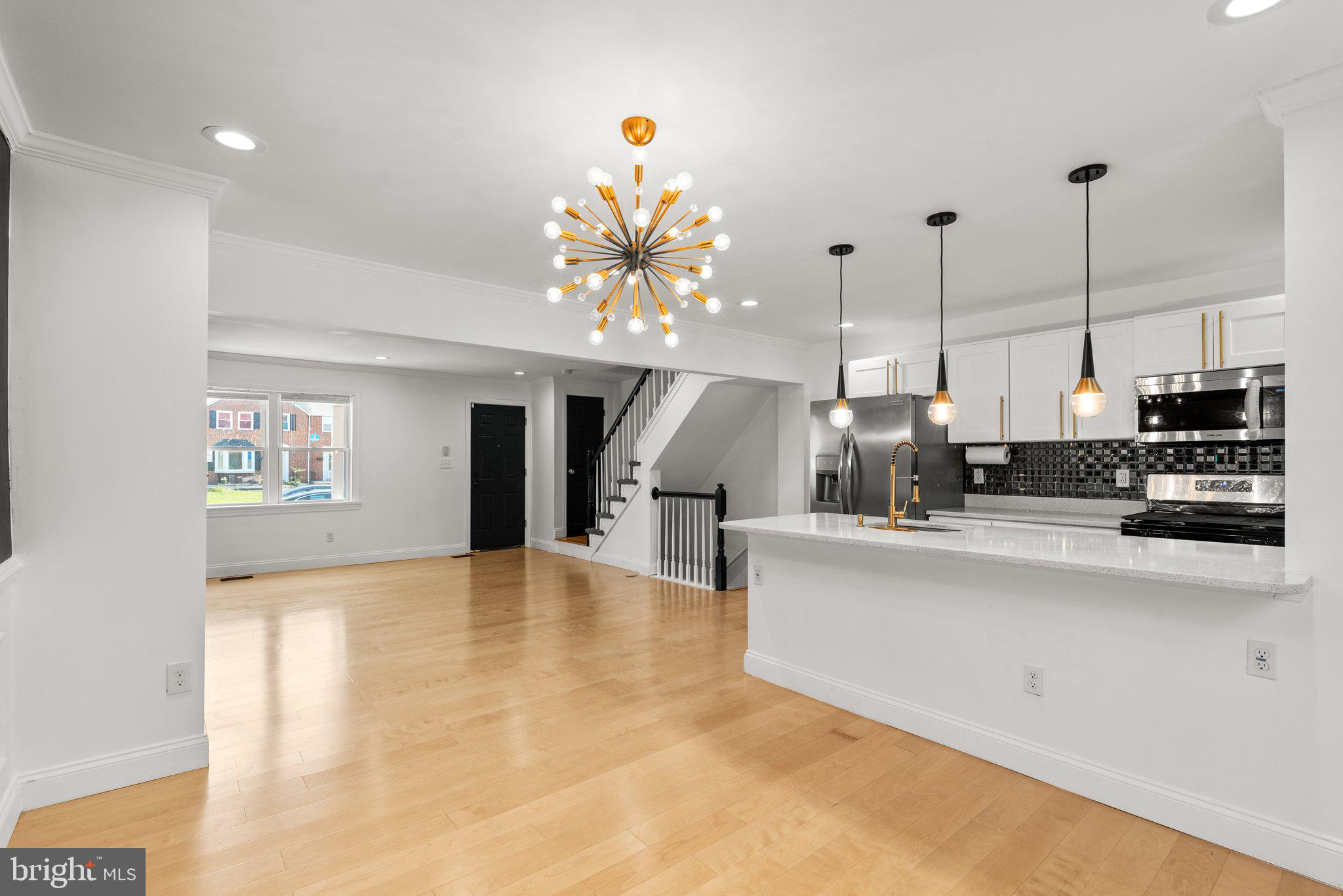 2031 East Belvedere Ave