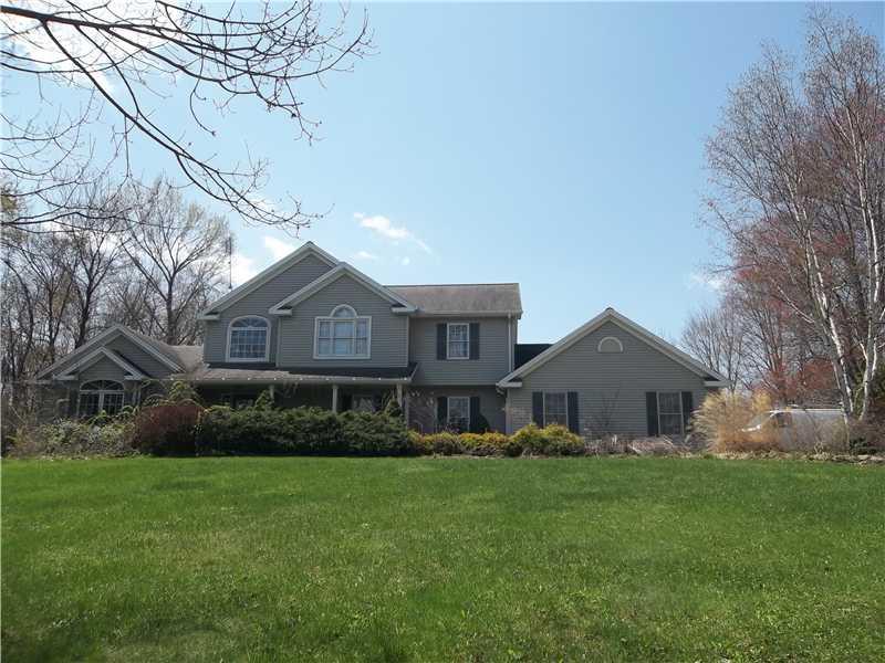 3020 Ellwood Road New Castle, PA 16101 - Photo 1 of 5 Exterior Front.
