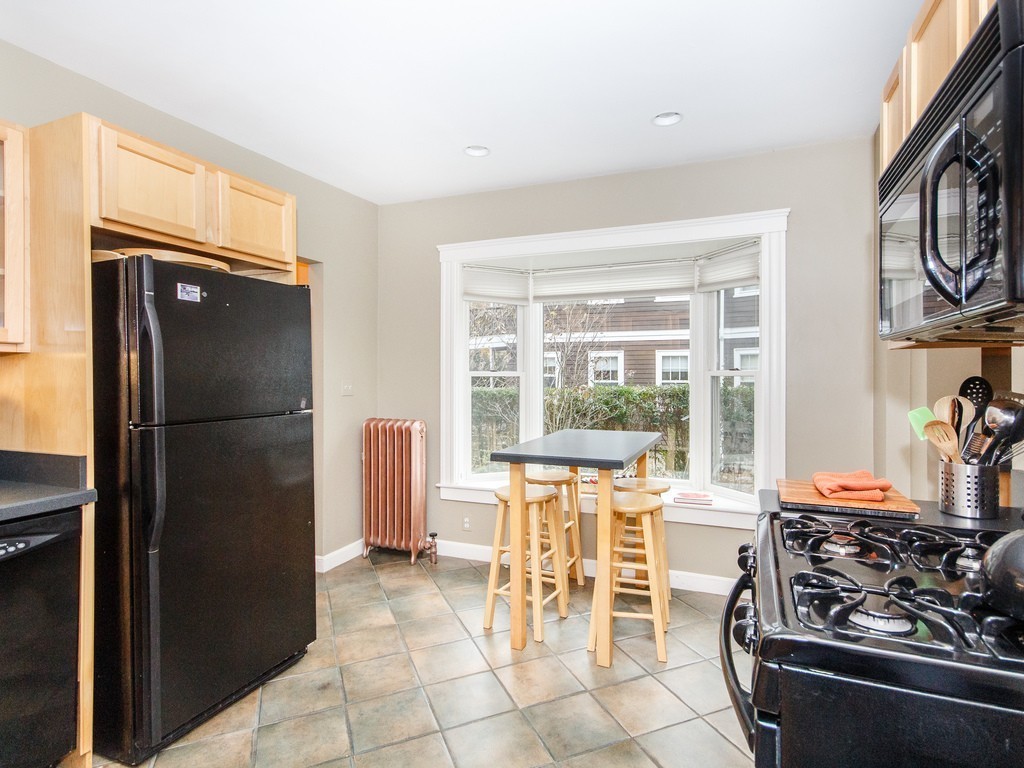 62 Granville Road, Unit 1 Cambridge, MA 02138 - Photo 5 of 18