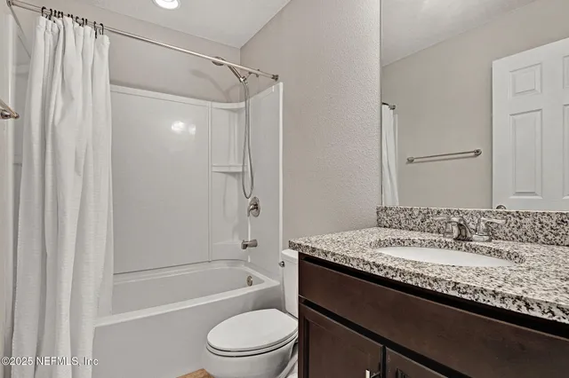 $2,100 | 7019 Buroak Court, Jacksonville, FL 32258