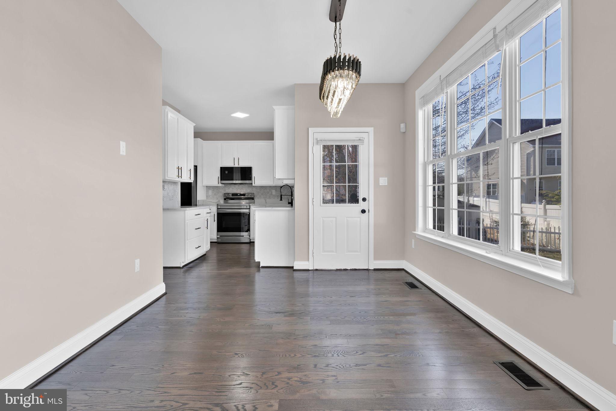 12577 Sub-Station Road Waldorf, MD 20601 - Photo 15 of 43 Kitchen Dining