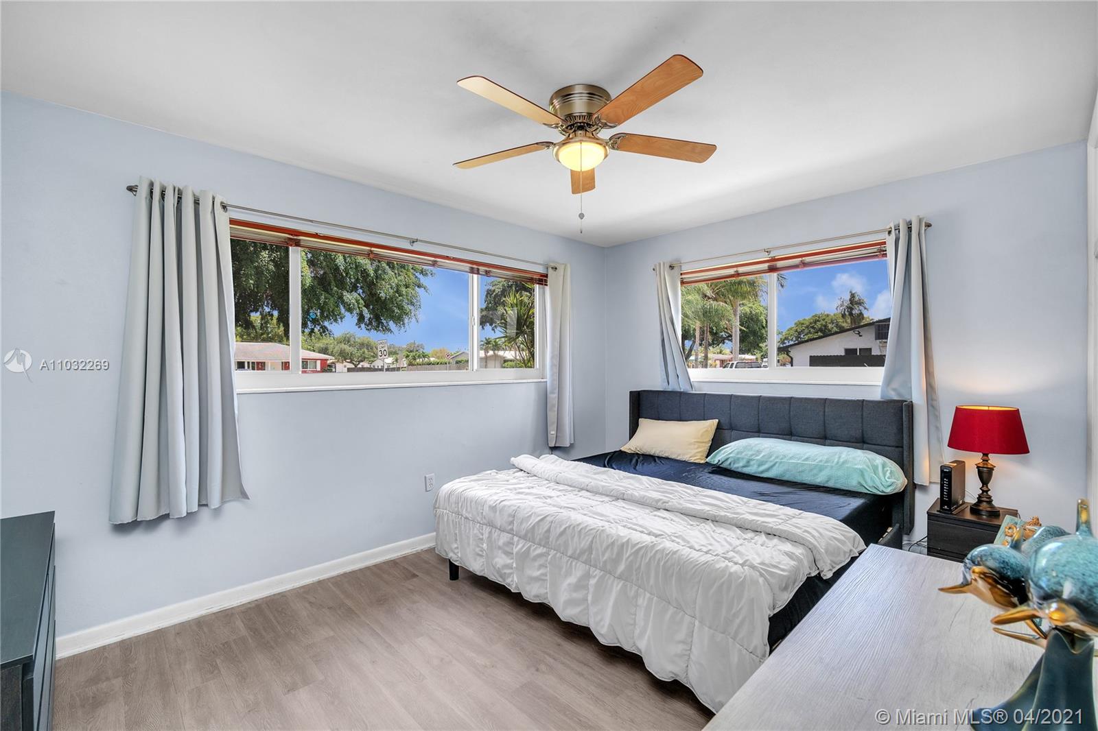 3300 West Park Road Hollywood, FL 33021 - Photo 18 of 33