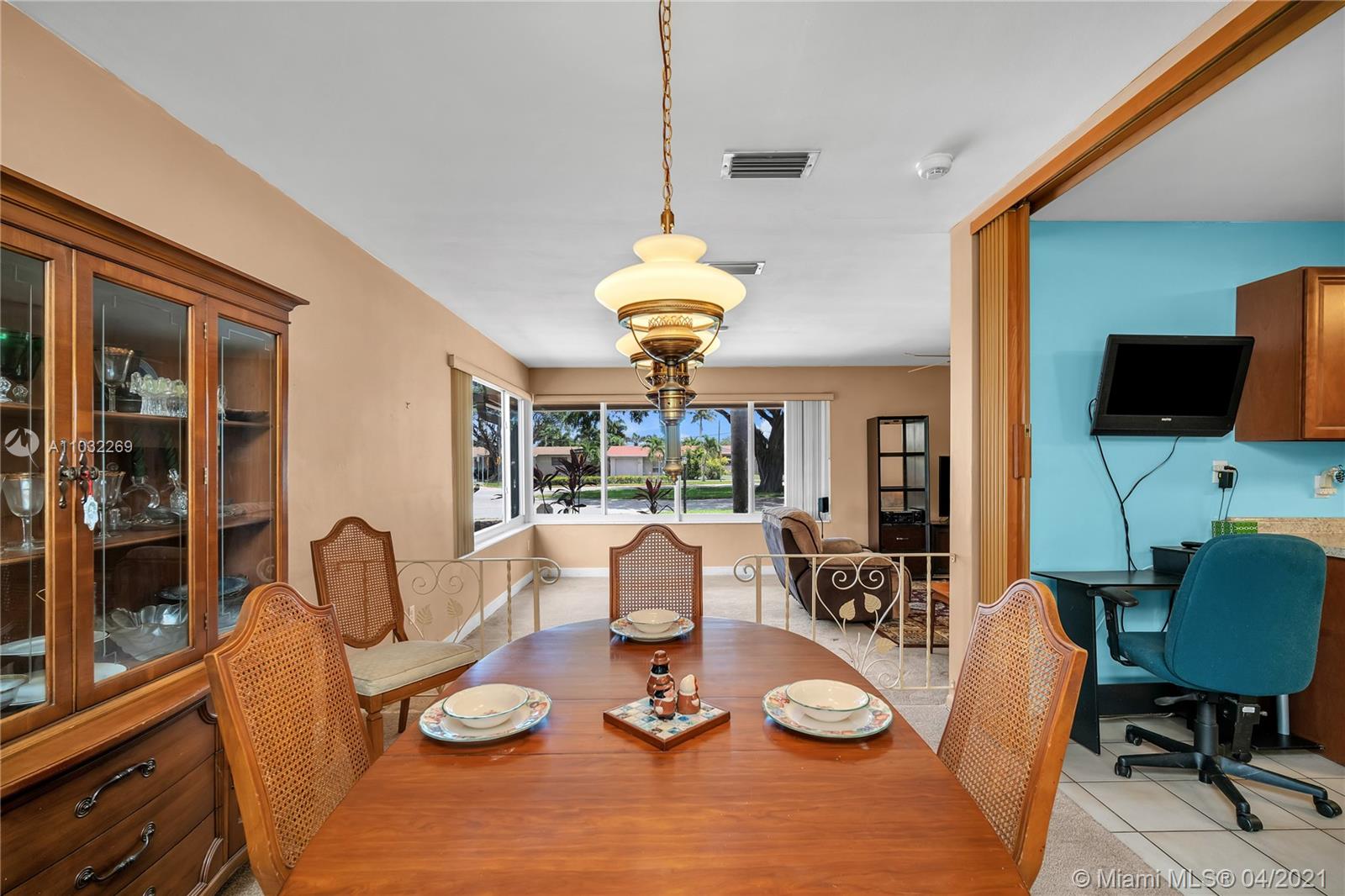 3300 West Park Road Hollywood, FL 33021 - Photo 10 of 33