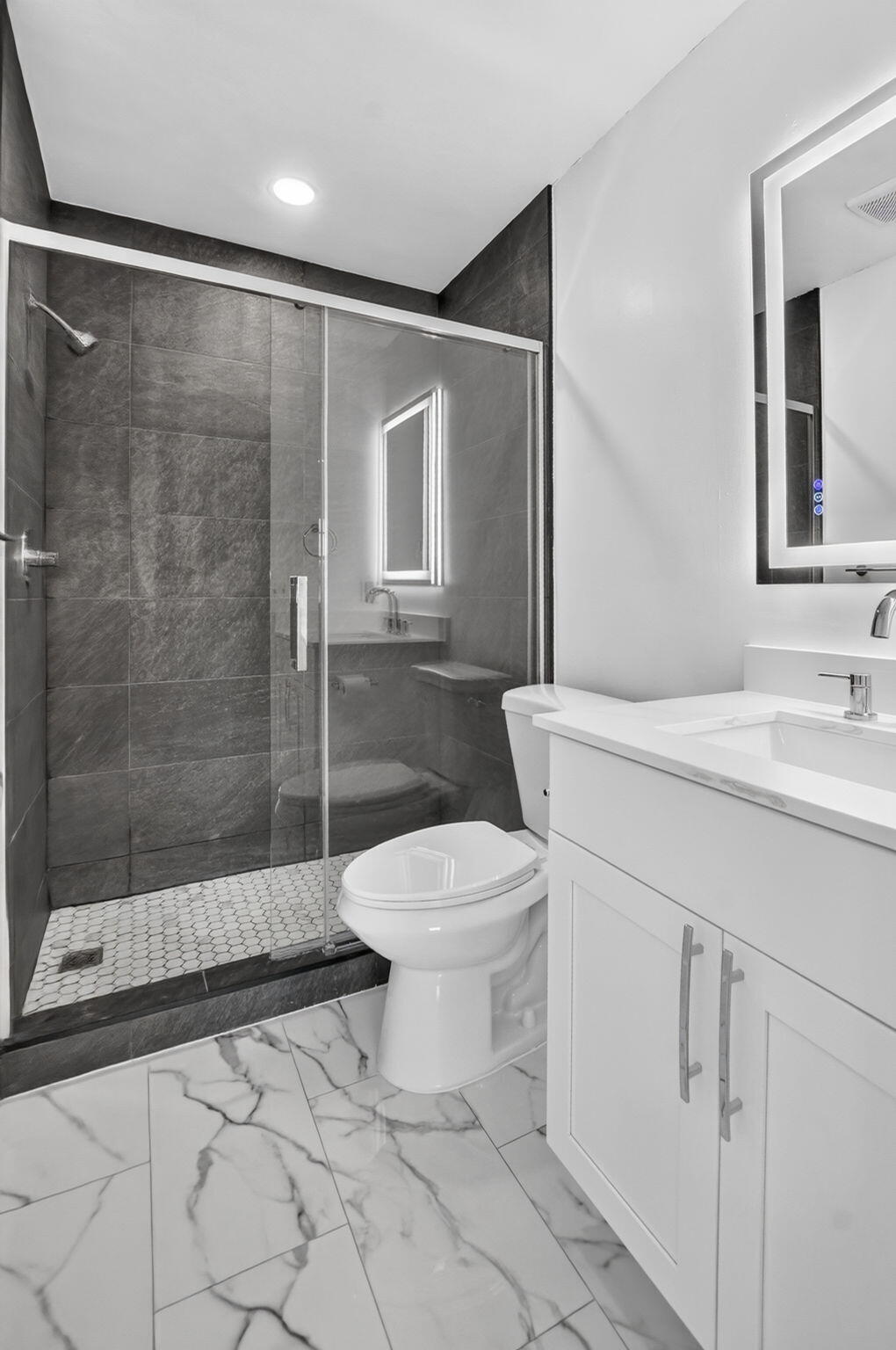 298 Southwest 6th Street, Unit 204 Boca Raton, FL 33432 - Photo 16 of 18 20-web-or-mls-DSC_3188