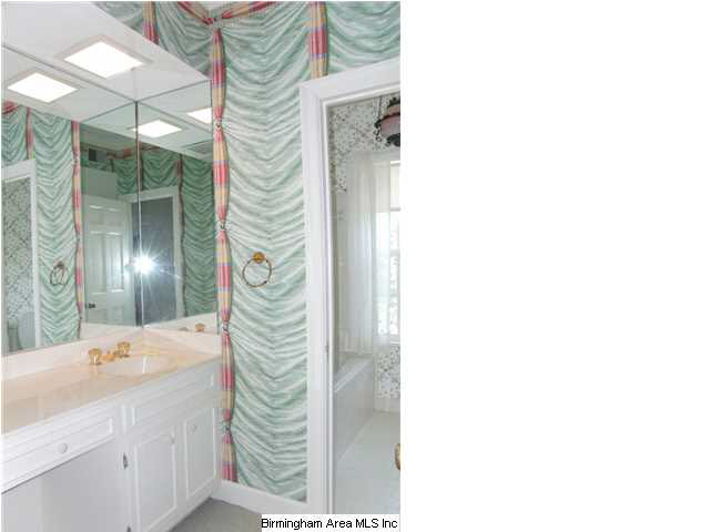 2716 Southwood Road Birmingham, AL 35223 - Photo 9 of 30