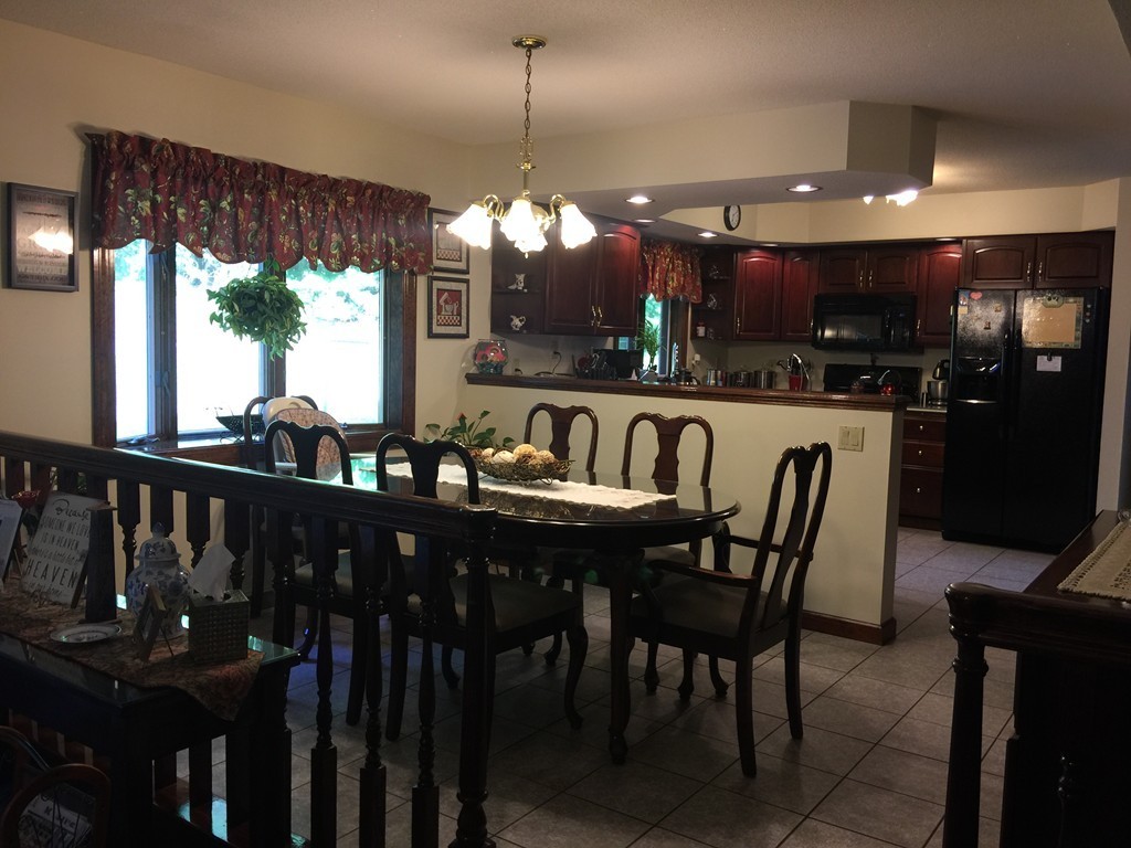 35 Timberidge Road Ludlow, MA 01056 - Photo 10 of 29 Gallery Image 10