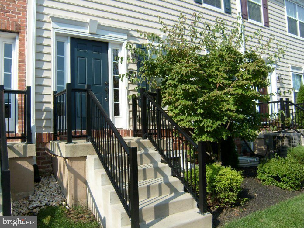 front   3784 WILLIAM DAVES #12