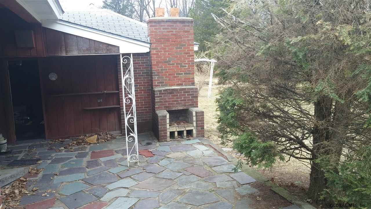 1030 Winne Road Niskayuna, NY 12309 - Photo 10 of 18 Photo 10