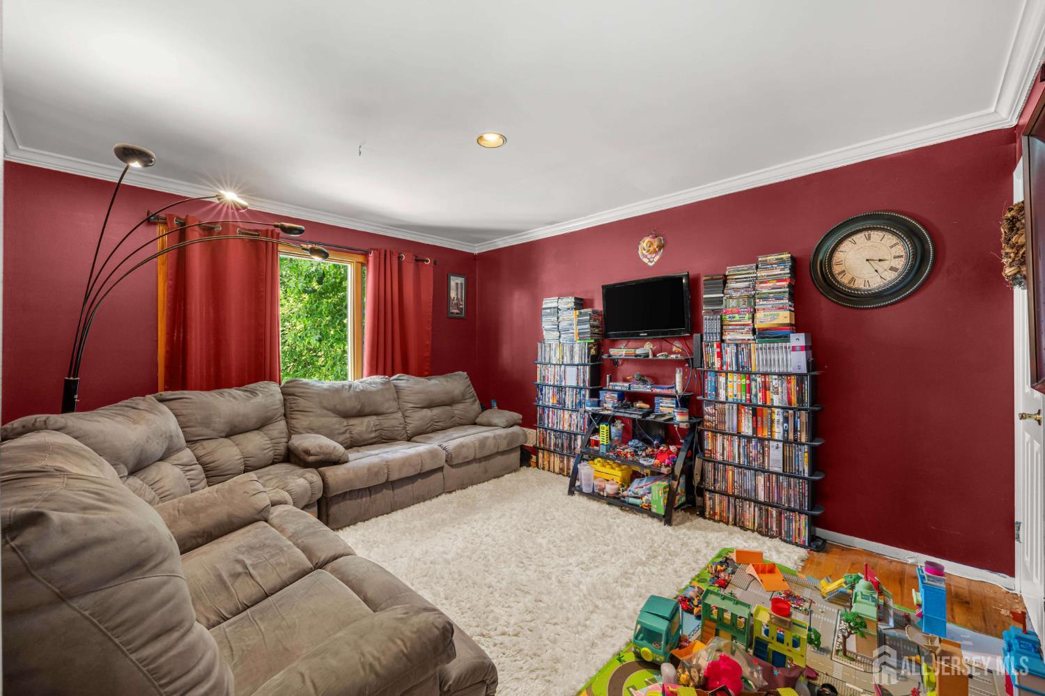 19 Cherokee Road East Brunswick, NJ 08816 - Photo 26 of 41 Gallery Image 26