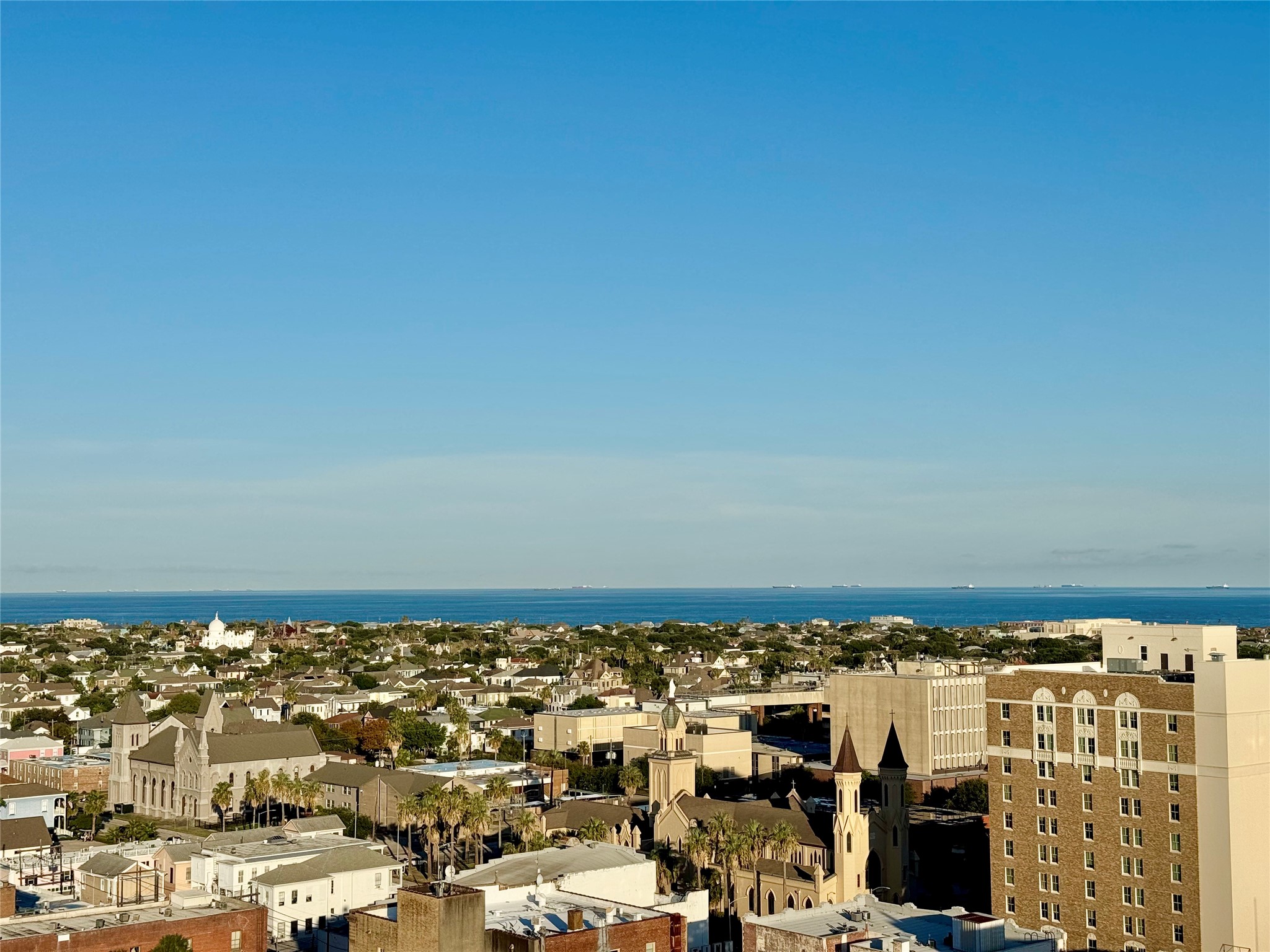 2102 Mechanic Street, Unit 101 Galveston, TX 77550 - Photo 29 of 31 View from Rooftop Amenities