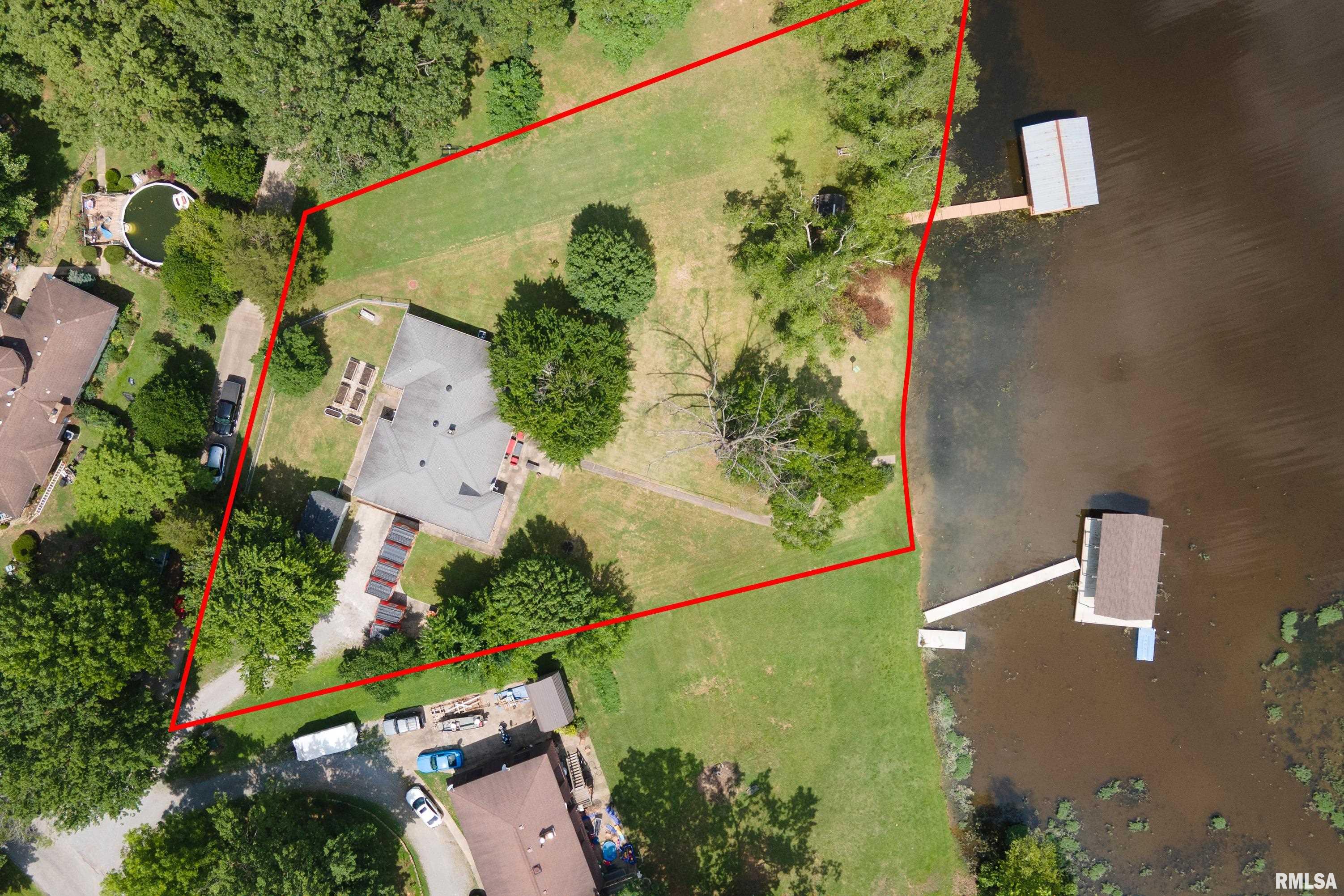 1278 Nicklaus Lane Marion, IL 62959 - Photo 2 of 49