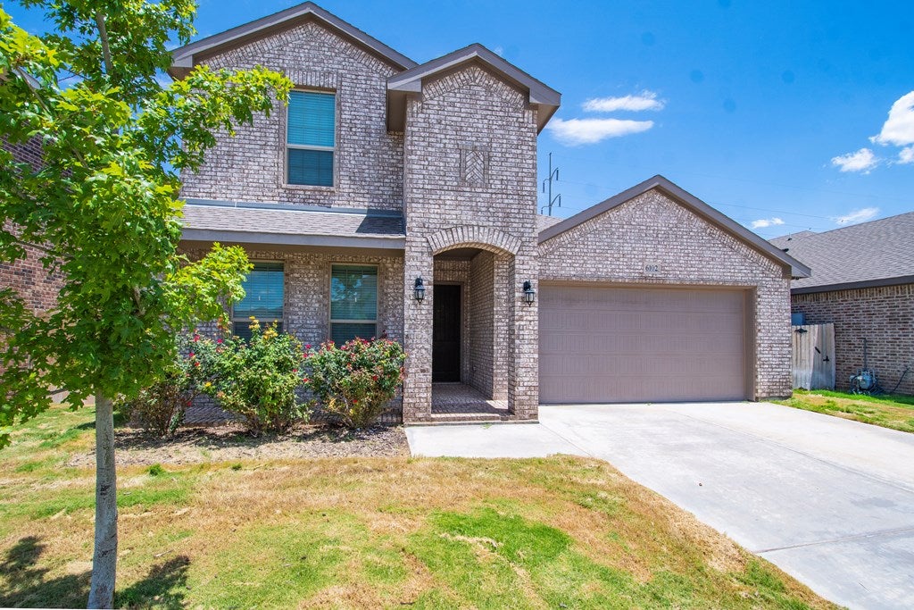 6102 Scaled Quail Road Midland, TX 79705 - Photo 2 of 53 Gallery Image 2