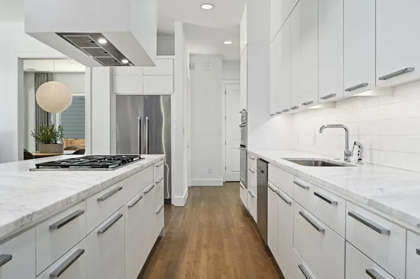 $2,850,000 | 3712 Meredith Street, Austin, TX 78703
