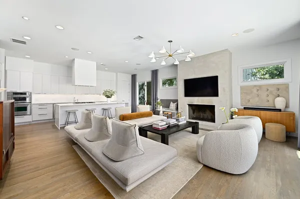 $2,850,000 | 3712 Meredith Street, Austin, TX 78703