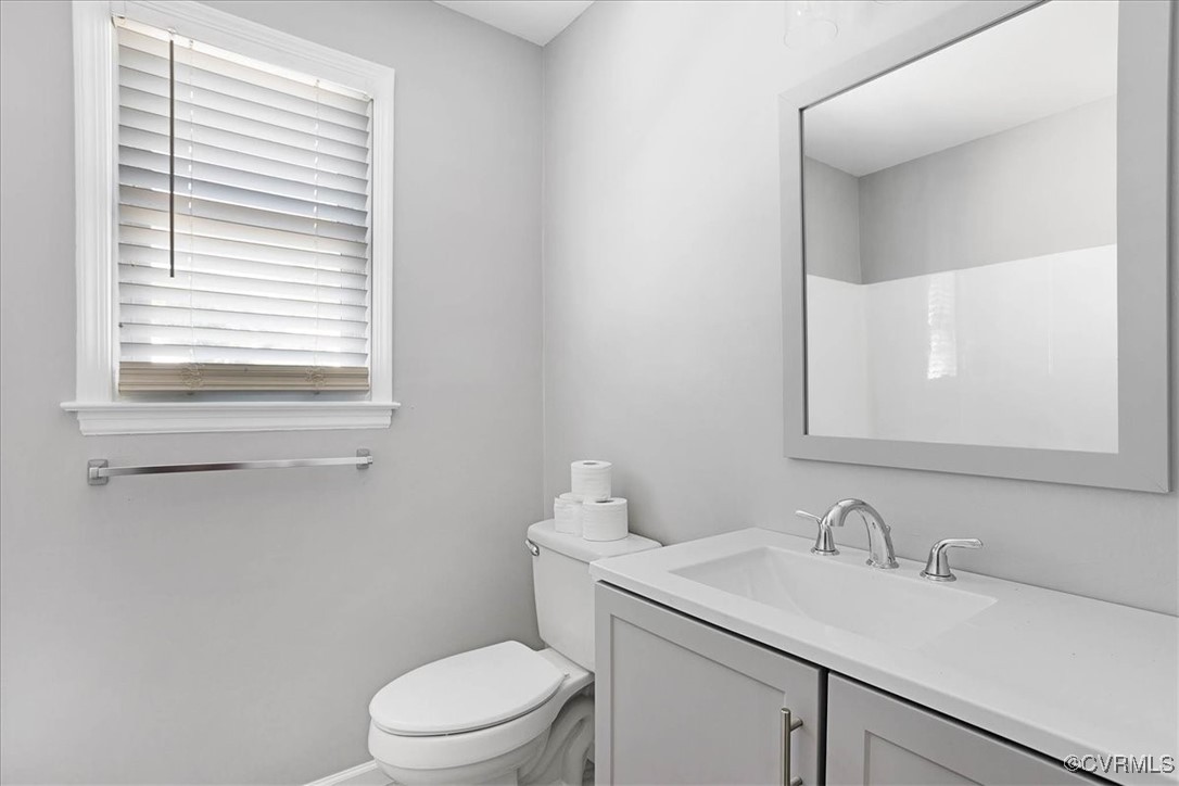 11358 Walton Lake Road Disputanta, VA 23842 - Photo 12 of 33 Gallery Image 12