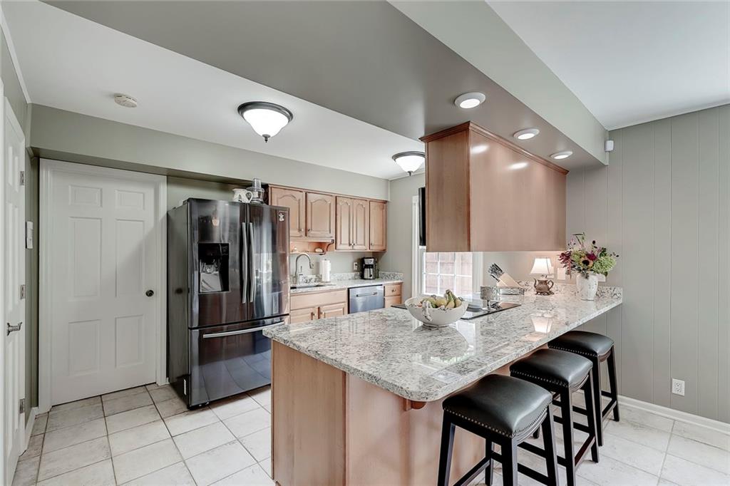 3206 Greenbriar Road Anderson, IN 46011 - Photo 10 of 37 Gallery Image 10