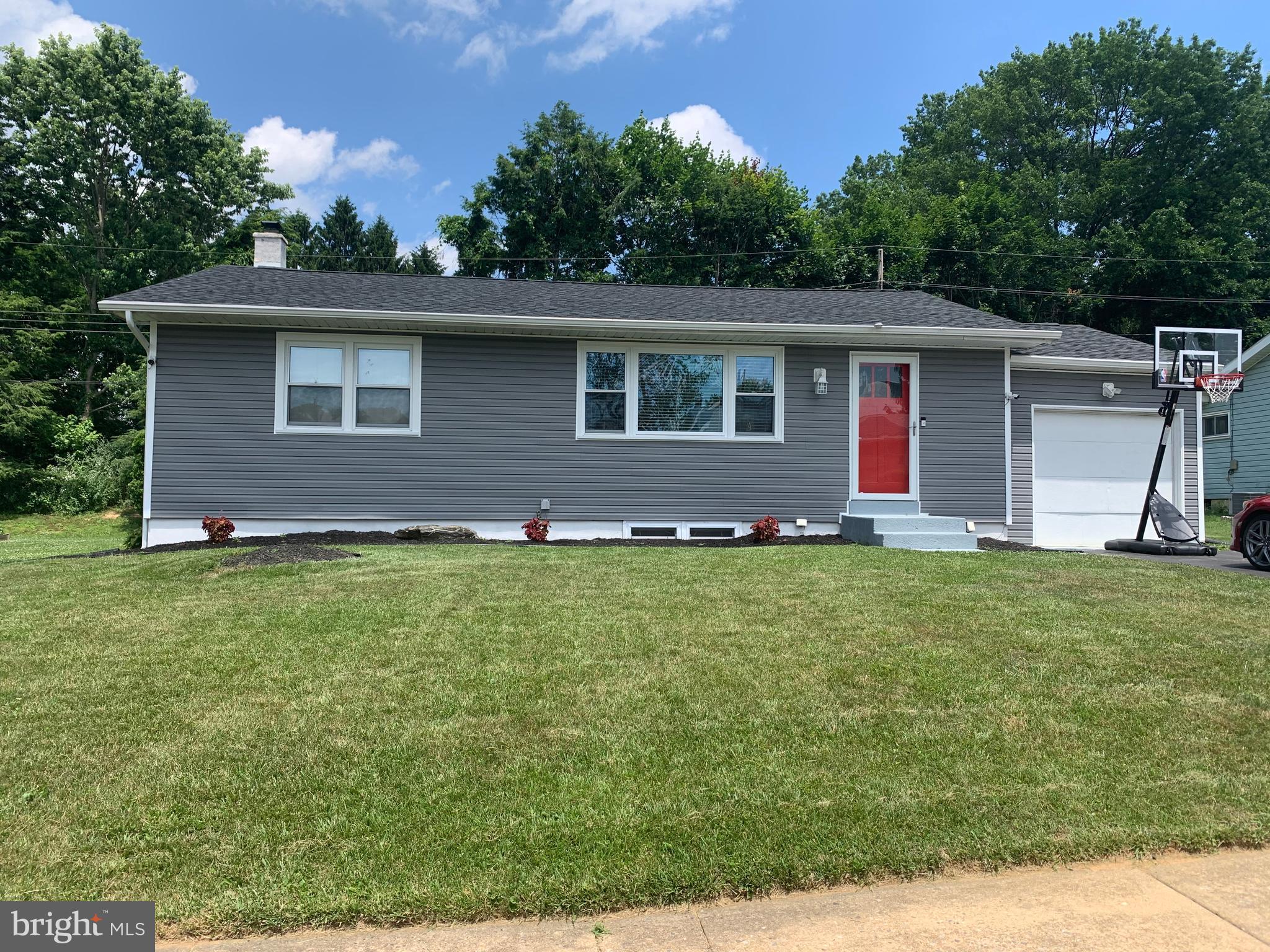 2635 Chapel Road Lancaster, PA 17603 - Photo 1 of 27
