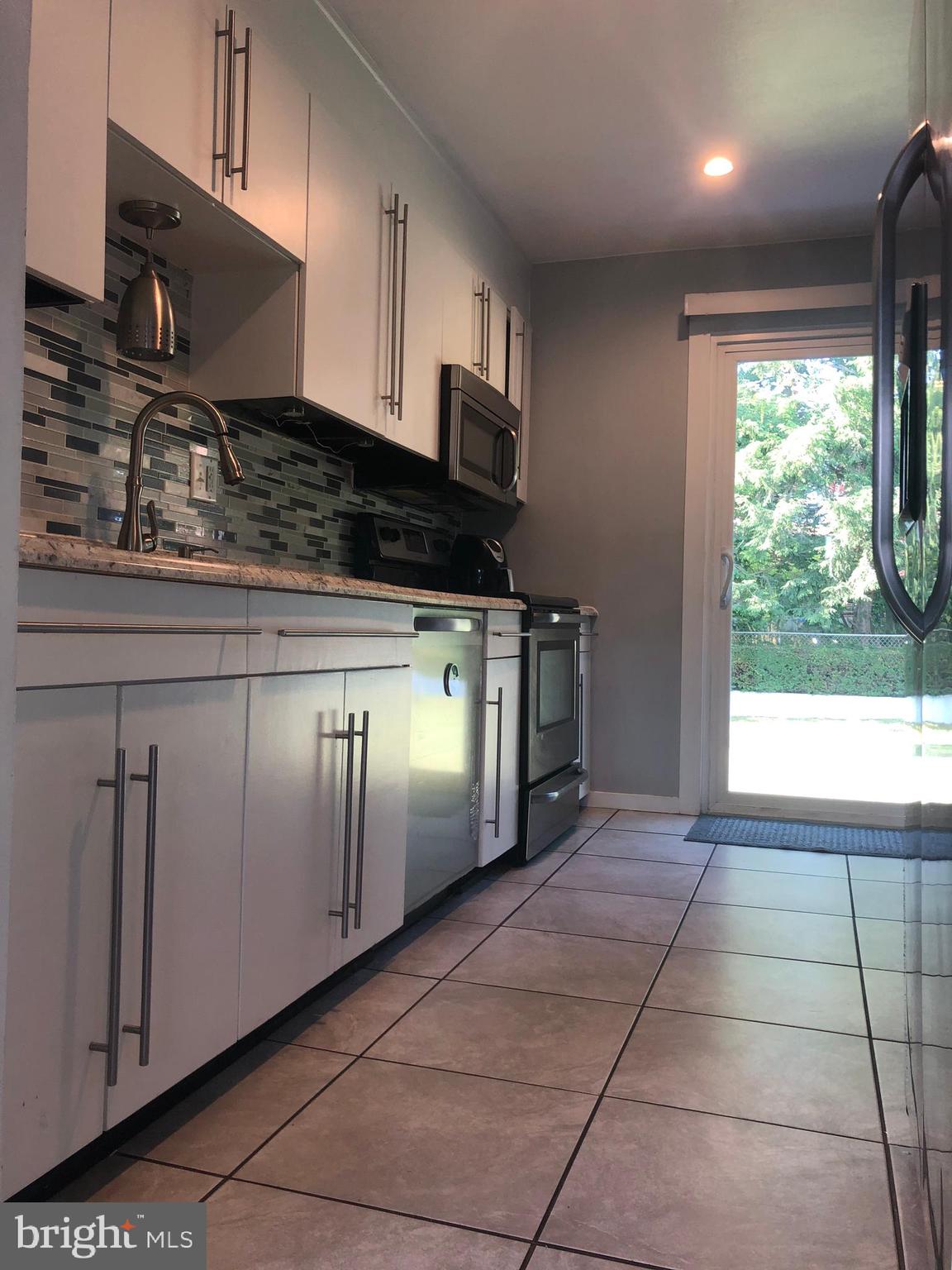 2635 Chapel Road Lancaster, PA 17603 - Photo 8 of 27