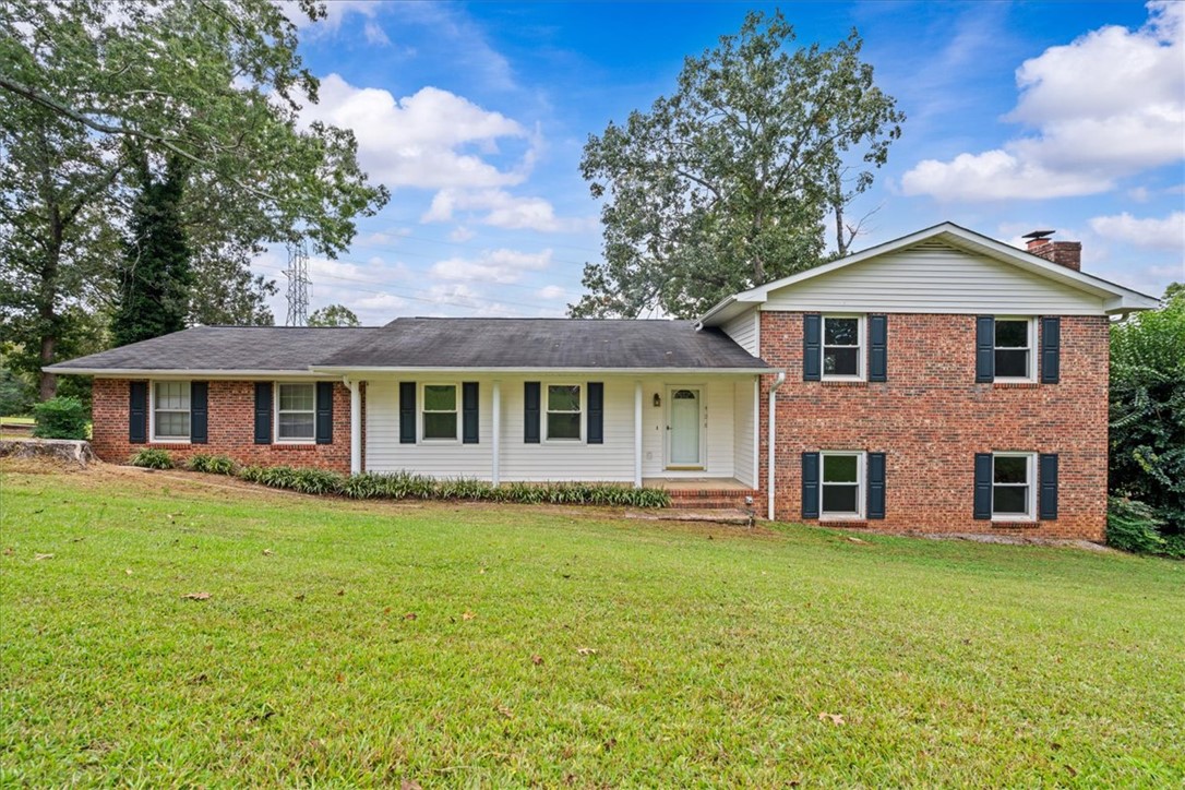 408 State Rd S-37-561 Seneca, SC 29678 - Photo 1 of 36 Gallery Image 1