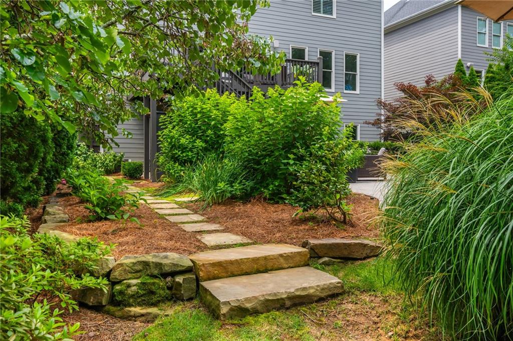 1282 Kendrick Road Northeast Atlanta, GA 30319 - Photo 30 of 35