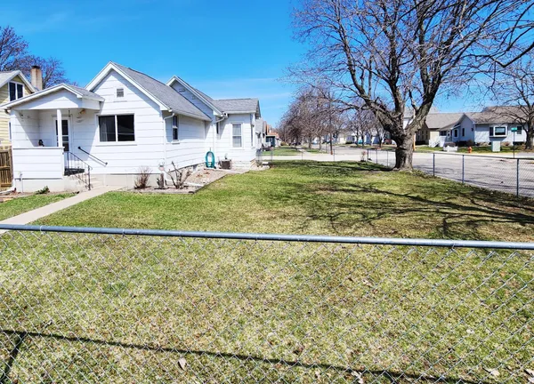 $189,900 | 701 Olmstead Street, Winona, MN 55987