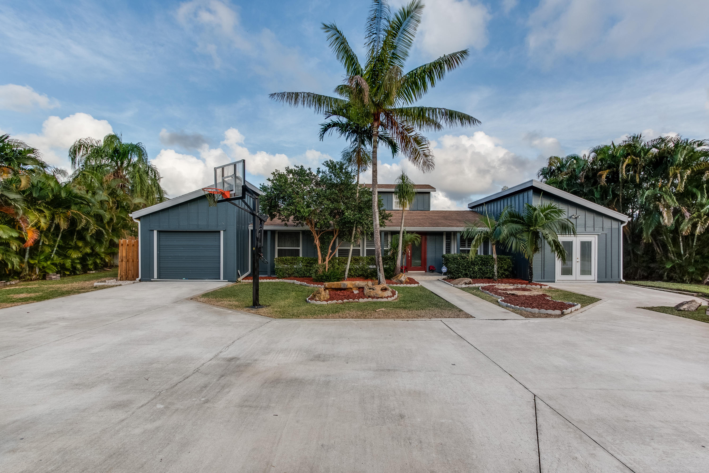 129 Cleveland Road Lake Worth, FL 33467 - Photo 1 of 42 untitled-3