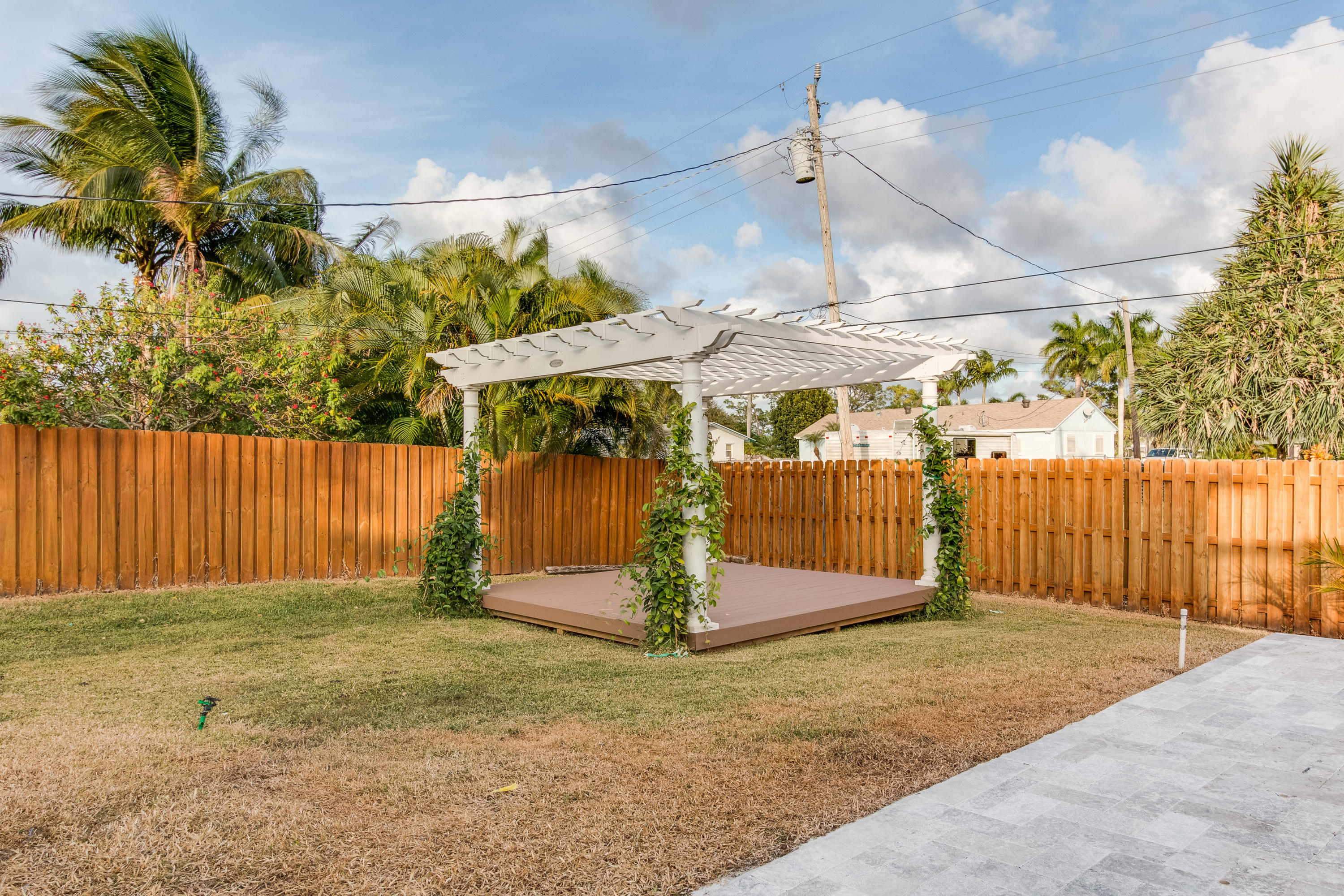 129 Cleveland Road Lake Worth, FL 33467 - Photo 17 of 42 untitled-31