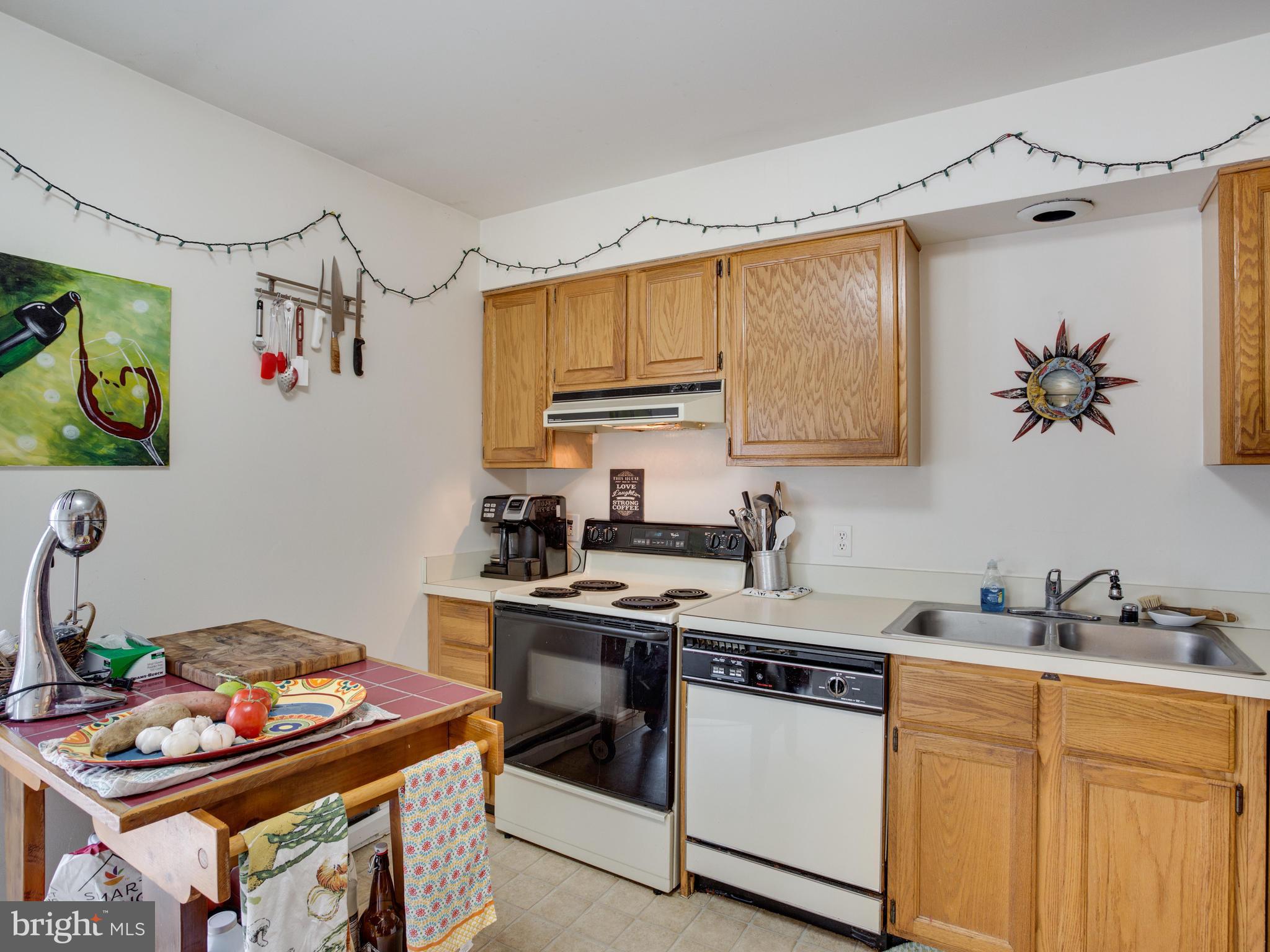 6030 Fir Road St. Leonard, MD 20685 - Photo 12 of 30 Kitchen
