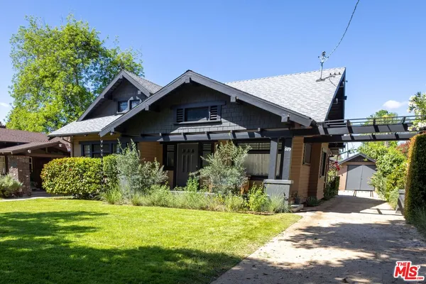 $1,395,000 | 889 North Chester Avenue, Pasadena, CA 91104