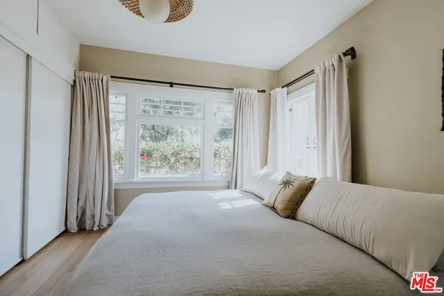 $1,395,000 | 889 North Chester Avenue, Pasadena, CA 91104