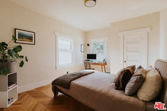 $1,395,000 | 889 North Chester Avenue, Pasadena, CA 91104