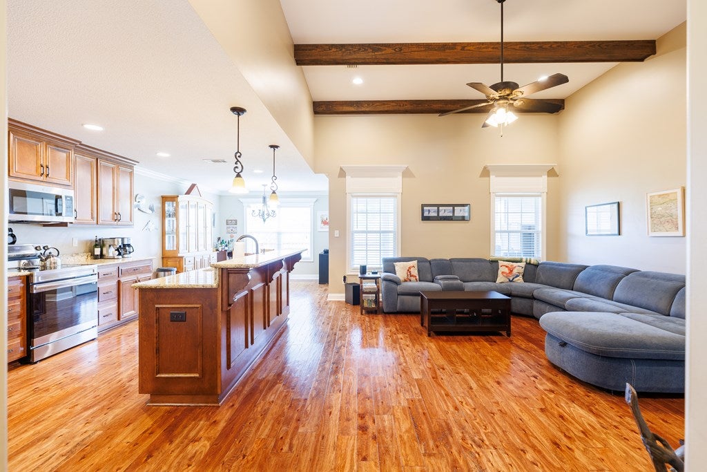 2765 Rabbit Ridge Run Valdosta, GA 31605 - Photo 4 of 45 Gallery Image 4