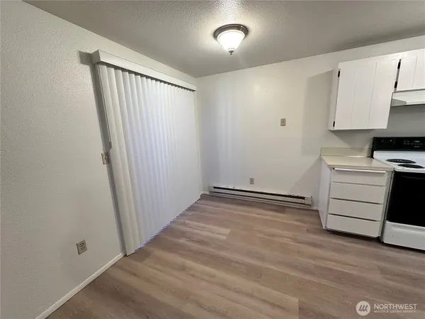 $848,000 | 10712 64th Avenue East, Puyallup, WA 98373