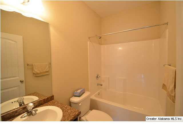 125 Summit Boulevard Gardendale, AL 35071 - Photo 10 of 19