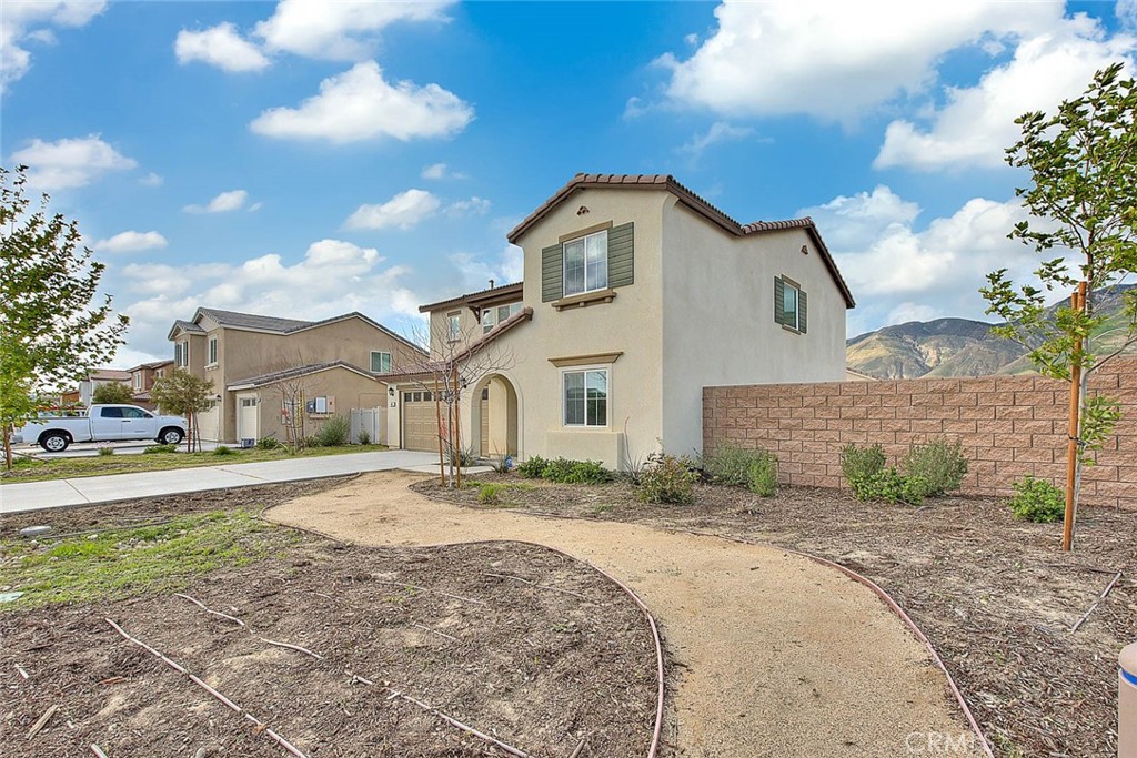 885 Canopy Lane San Jacinto, CA 92583 - Photo 3 of 75