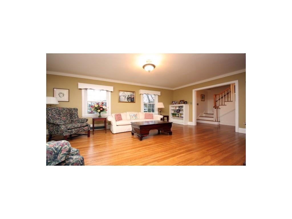 1648 Overhill Road Bristol, VA 24201 - Photo 3 of 18 Photo 3