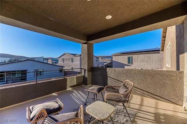 $832,000 | 10069 Desert Azure Street, Las Vegas, NV 89178