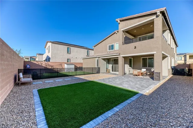 $832,000 | 10069 Desert Azure Street, Las Vegas, NV 89178