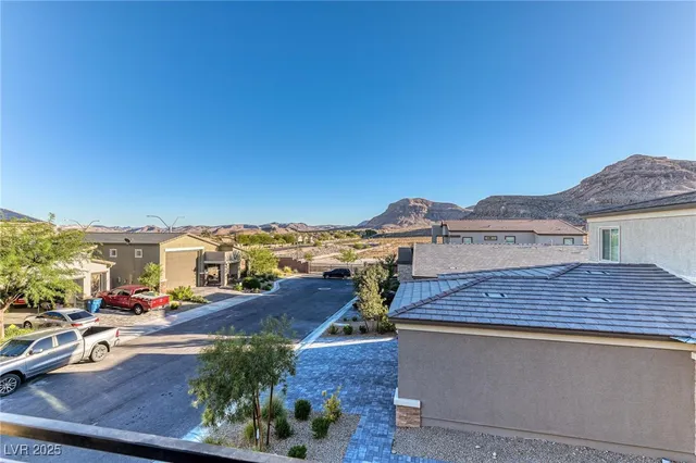 $832,000 | 10069 Desert Azure Street, Las Vegas, NV 89178
