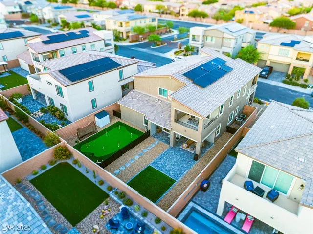 $832,000 | 10069 Desert Azure Street, Las Vegas, NV 89178