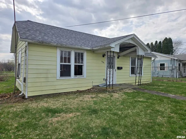 $24,900 | 622 West Walnut Street, Canton, IL 61520