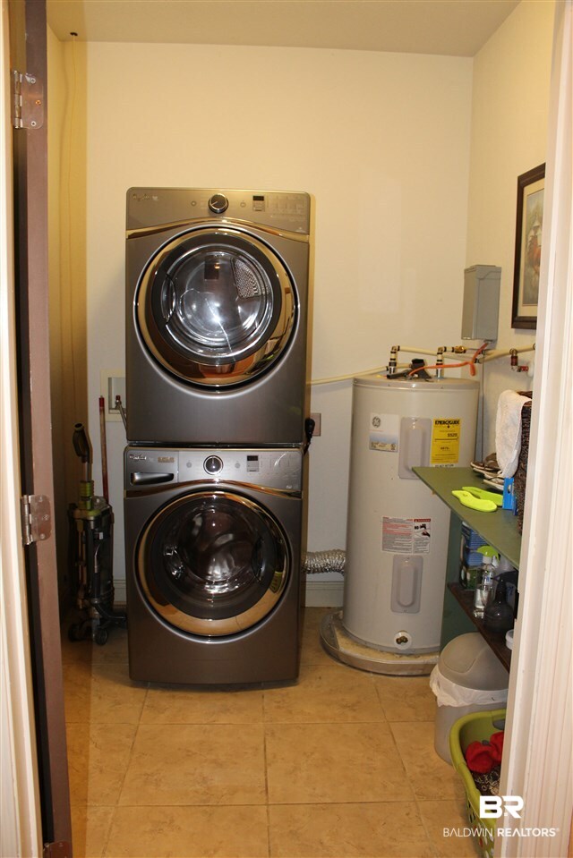 9051 Hammock Road Elberta, AL 36530 - Photo 17 of 32 Laundry Room