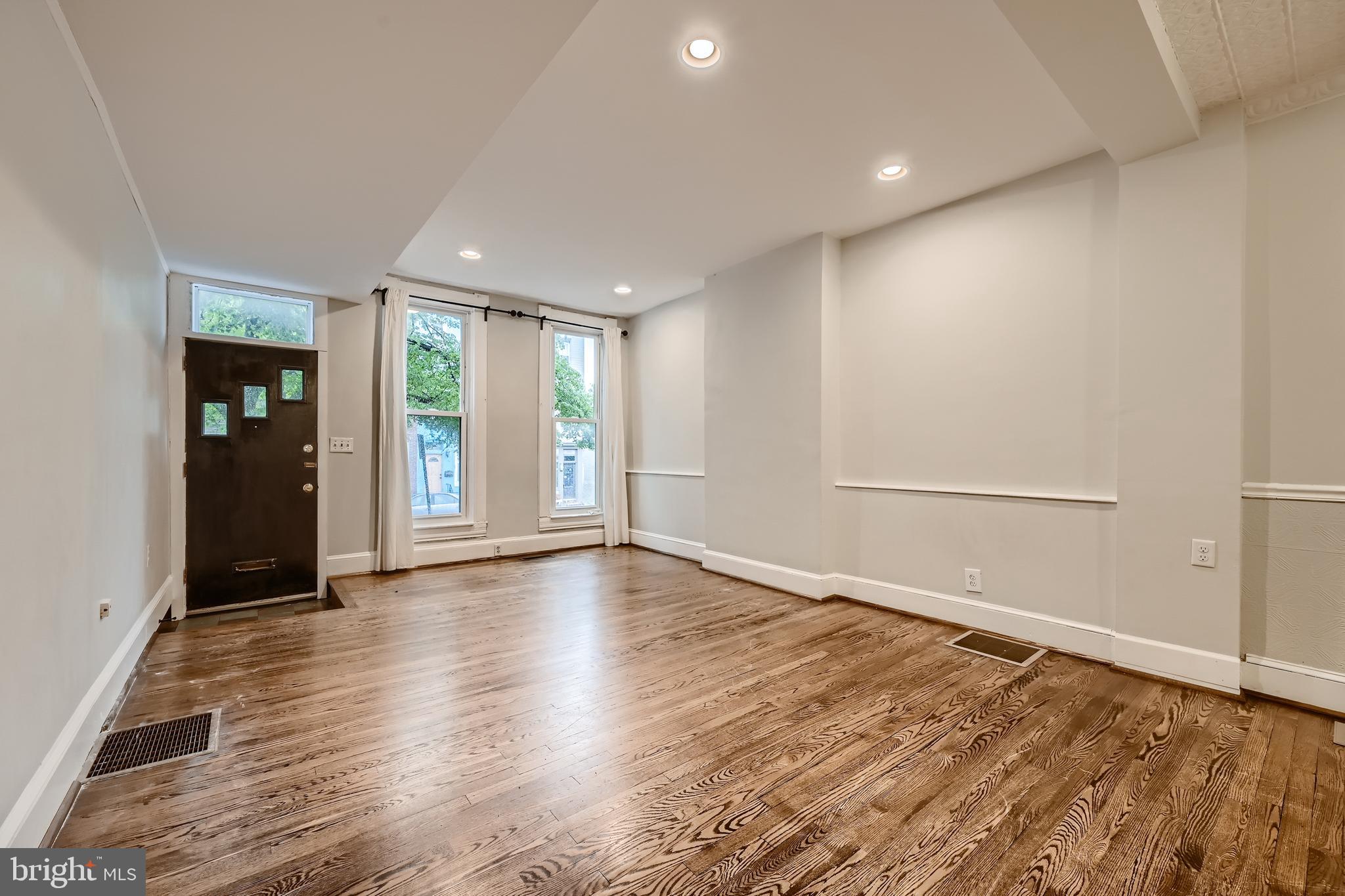 3002 Keswick Road Baltimore, MD 21211 - Photo 4 of 29 Gallery Image 4
