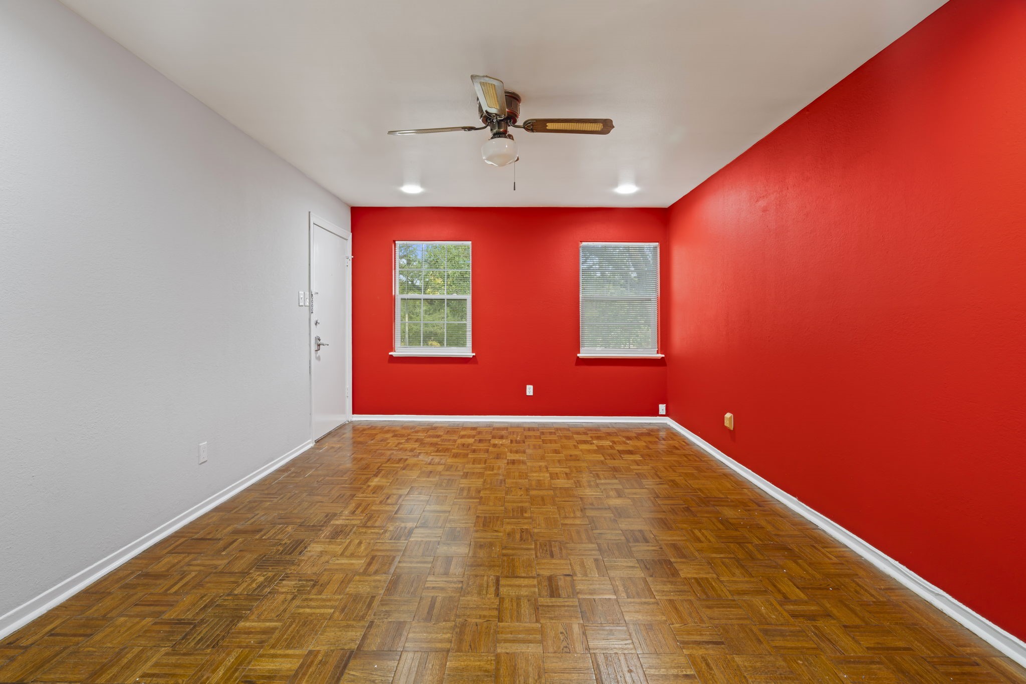 11607 Chimney Rock Road, Unit C Houston, TX 77035 - Photo 7 of 18 a view of an empty room