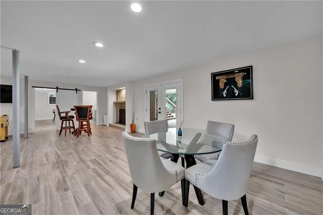 $995,000 | 225 Jayne Ellen Way, Alpharetta, GA 30009