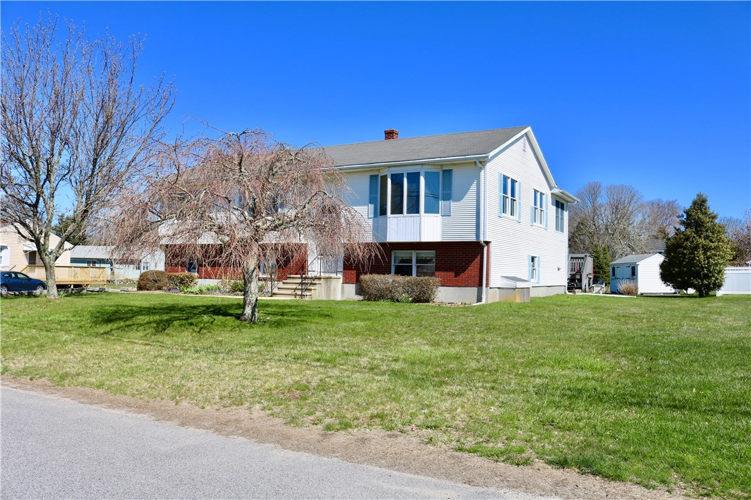 50 Hubbard Street Westerly, RI 02891 - Photo 29 of 33 Gallery Image 29