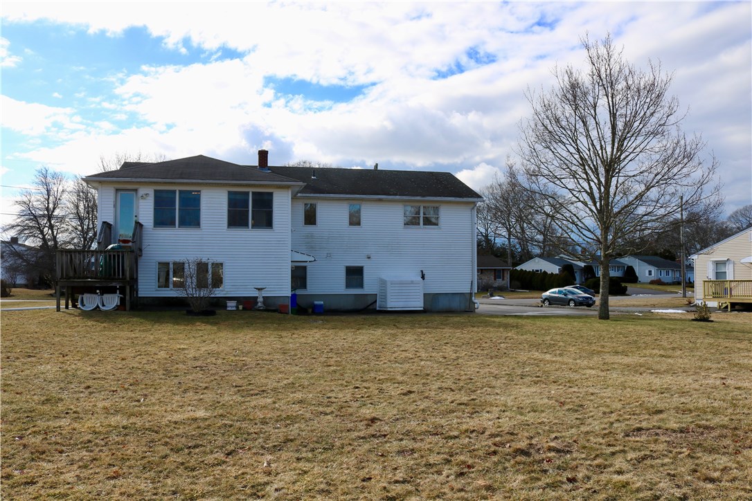 50 Hubbard Street Westerly, RI 02891 - Photo 31 of 33 Gallery Image 31