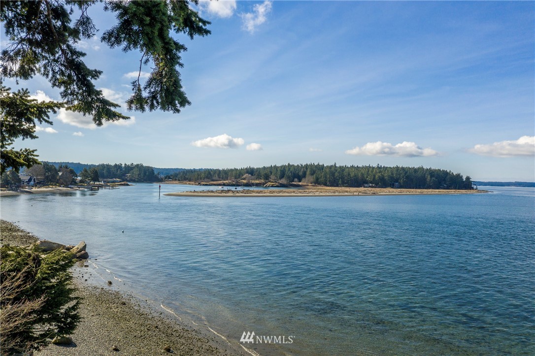 337 Lopez Road Lopez Island, WA 98261 - Photo 2 of 17 Gallery Image 2